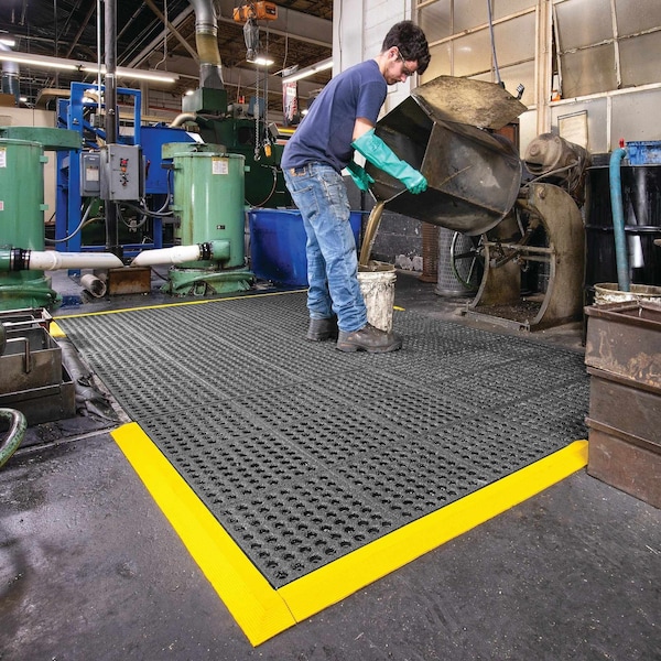 Pig TuffGrit Modular Anti-Fatigue Drainage Mat FLM8500-3X3T-BK - main
